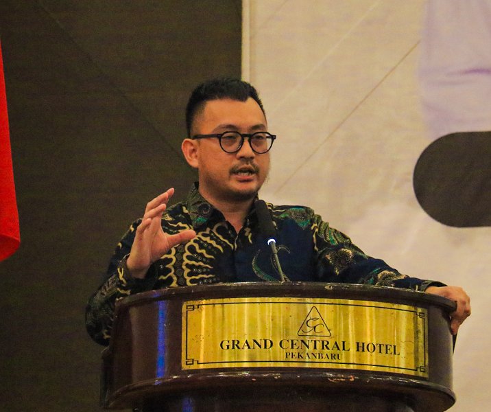 Koordinator Sumatera Direktorat Regional I Kedeputian Bidang Pengembangan Regional Kementerian PPN/Bappenas Bintang Wananda. Foto: Istimewa.