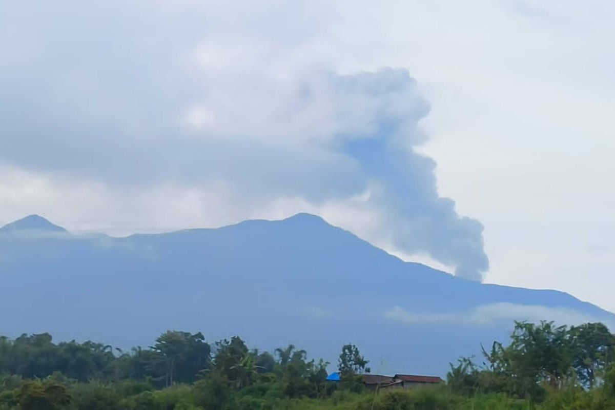 Gunung Marapi Sumbar/Antara