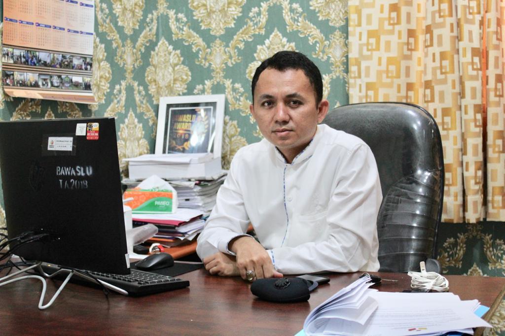 Ketua Bawaslu Kuansing, Mardius Adi Saputra