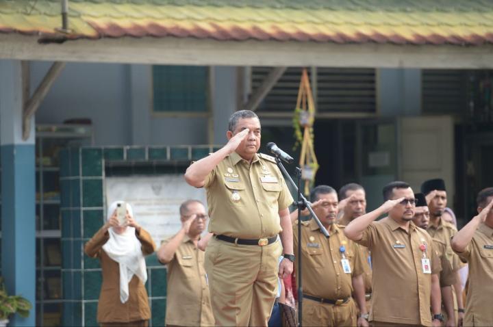 Gubri Edy Natar di SMA Plus Riau