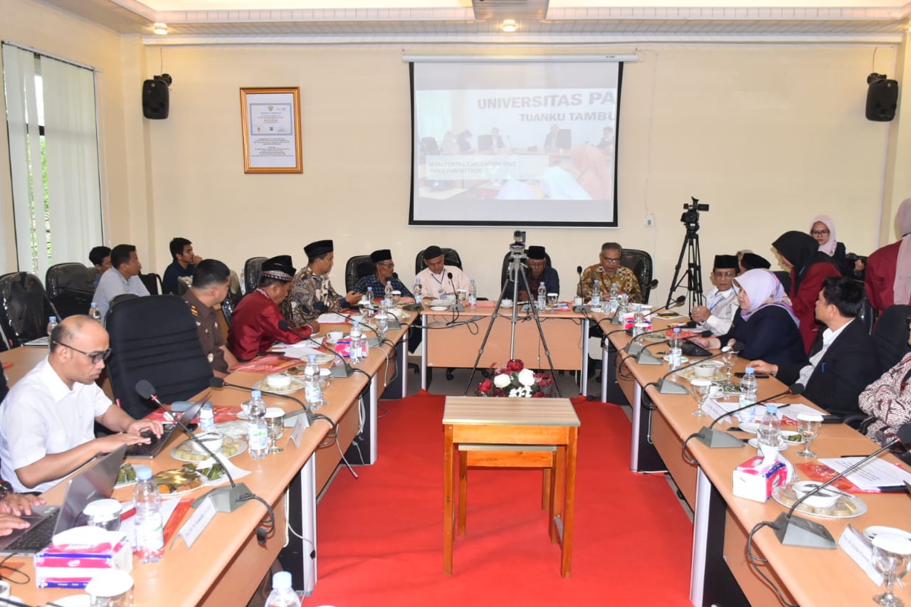 Seminar Nasional di Universitas Pahlawan Tuanku Tambusai Bangkinang