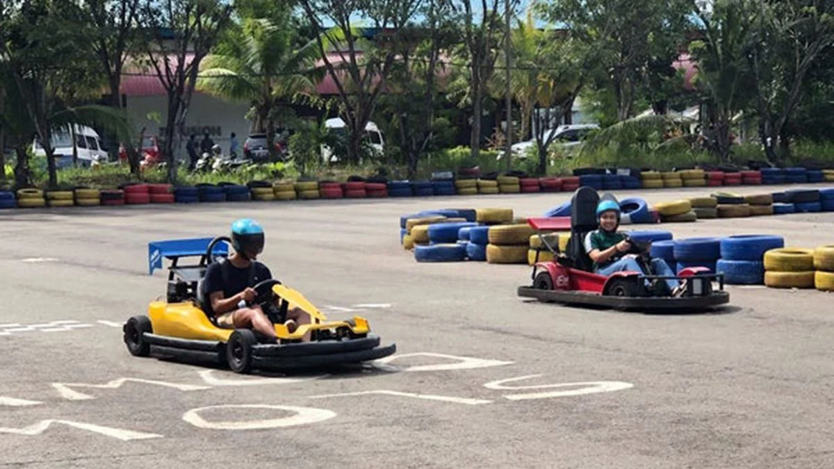 Sirkuit Golden City Go Kart Golden Prawn Bengkong, Batam. TANJUNGPINANGTODAY