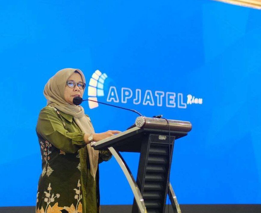 Asisten III Sekretariat Daerah Provinsi (Setdaprov) Riau, Elly Wardhani