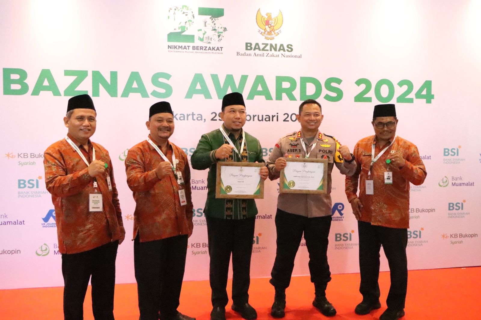 Usai menerima penghargaan Baznas Award 2024