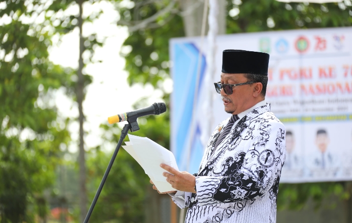 Ketua Umum PGRI Kabupaten Siak, Arfan Usman/Gardaberita.com