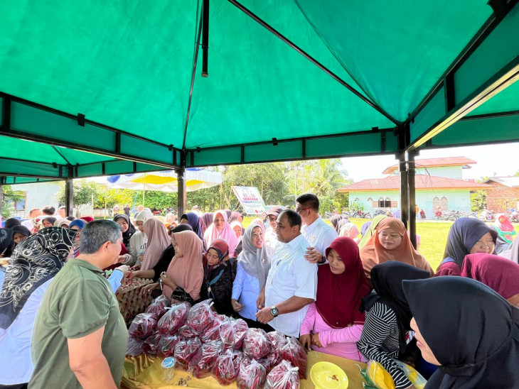 Pasar Murah di Desa Sipungguk Salo