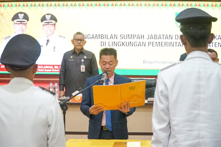 Pelantikan pejabat di lingkungan Pemkab Rokan Hilir