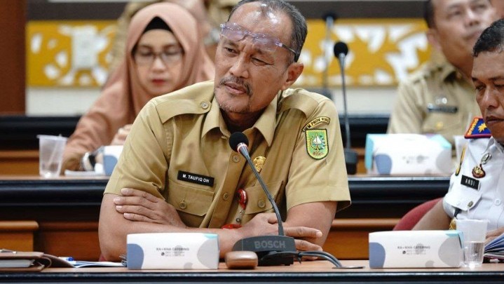 Kepala Dinas Perindustrian dan Perdagangan (Disperindag) Riau, Taufik OH