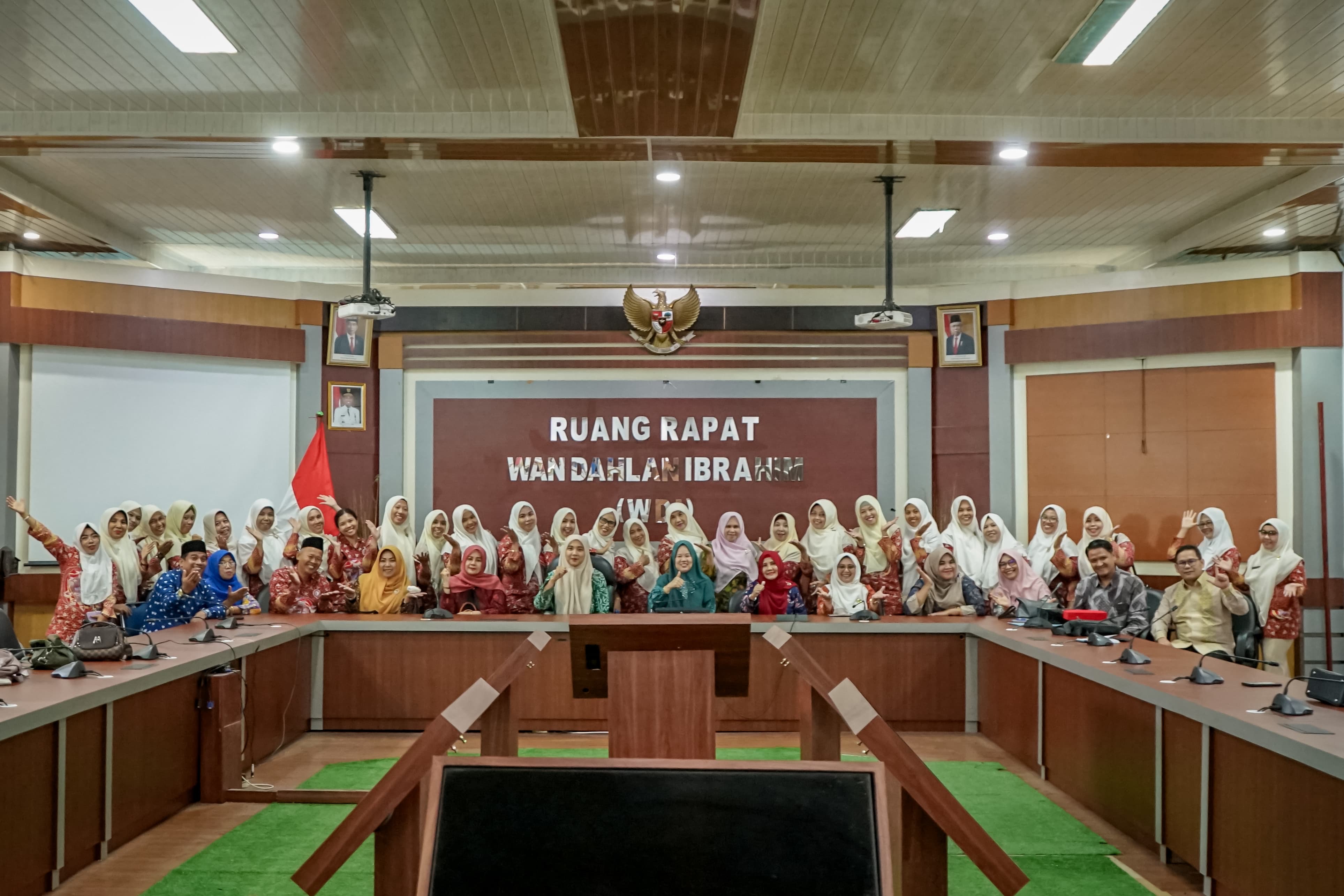 Pertemuan Bunda PAUD Kota Dumai dan Bunda PAUD Kota Bukittinggi