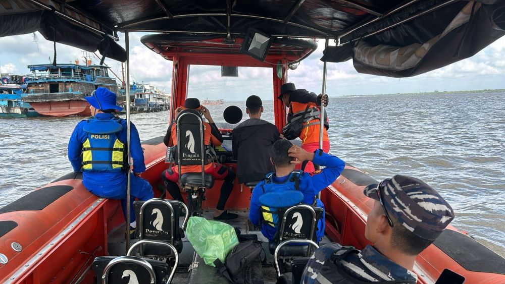 Proses Pencarian Nelayan yang Dilaporkan Hilang di Perairan Tanjung Pisang Meranti