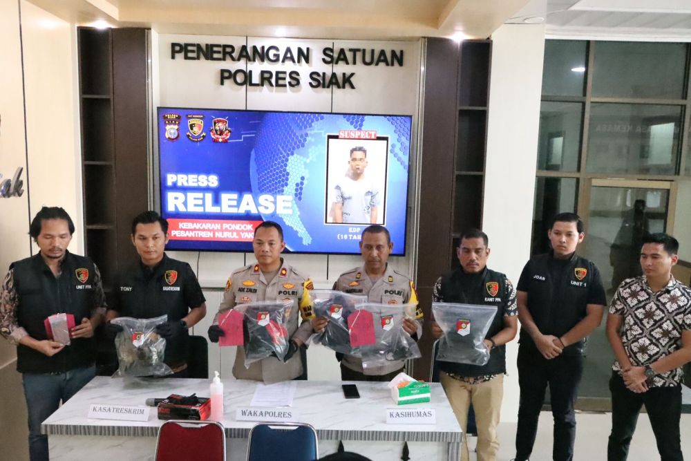 Keterangan Pers Polres Siak