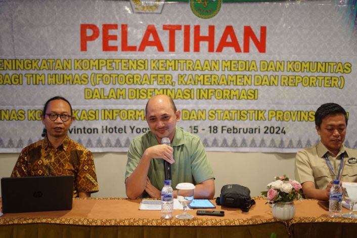 Diskominfotik Provinsi Riau Gelar Pelatihan Tim Peliputan.