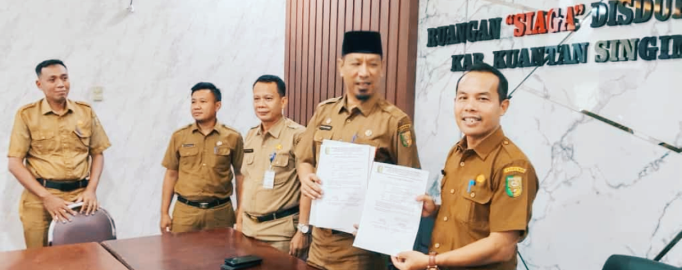 Plt Kepala Dinas Dukcapil Kuansing, Mahviyen Trikon Putra