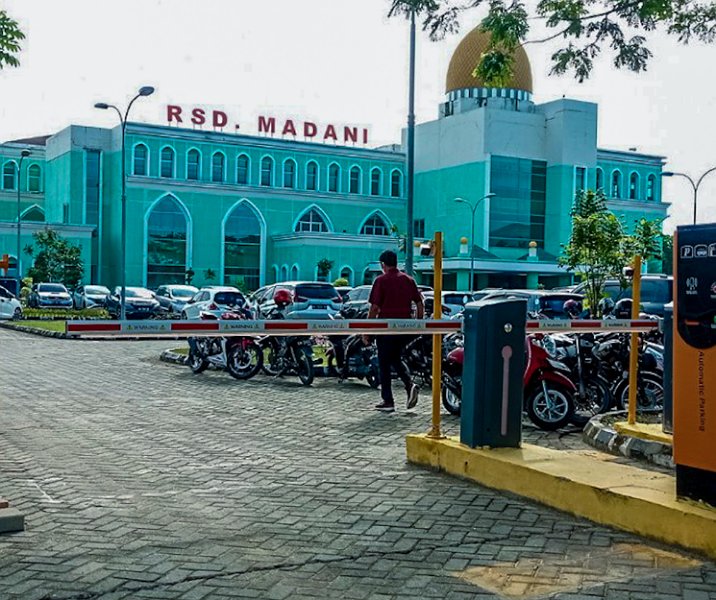 RSD Madani Pekanbaru melayani pasien yang terdaftar dalam program UHC. Foto: Surya/Riau1.