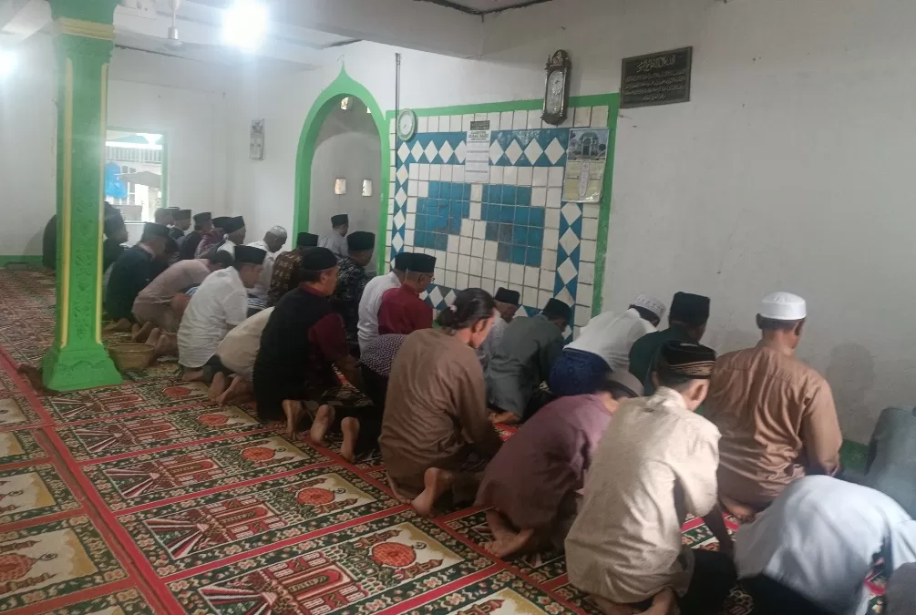 Salat Idul Fitri jamaah tarekat di Kota Padang