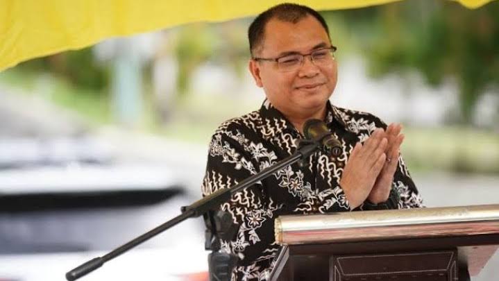 Ketua Dewan Pendidikan Riau, Prof Junaidi