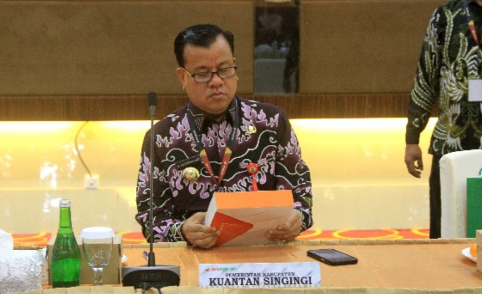 Bupati Kuansing, Suhardiman Amby