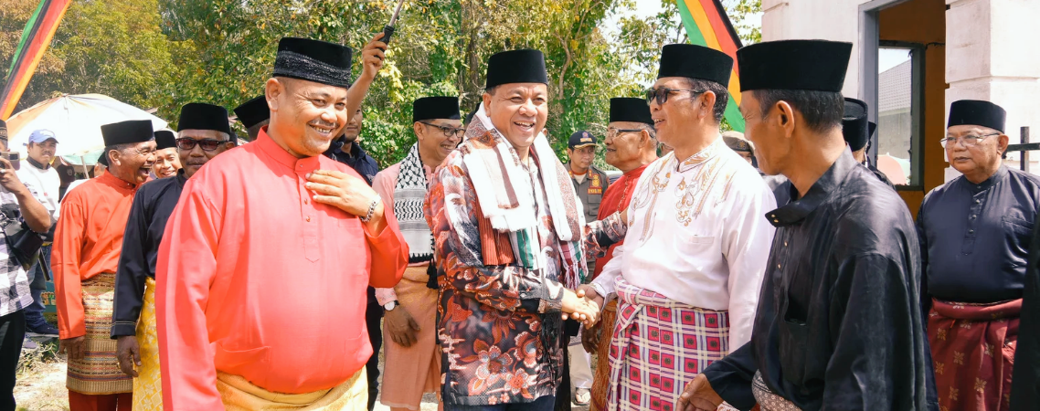 Silaturahim Bupati Kuansing, Suhardiman Amby di Rumah Godang Kenegerian Teluk Kuantan