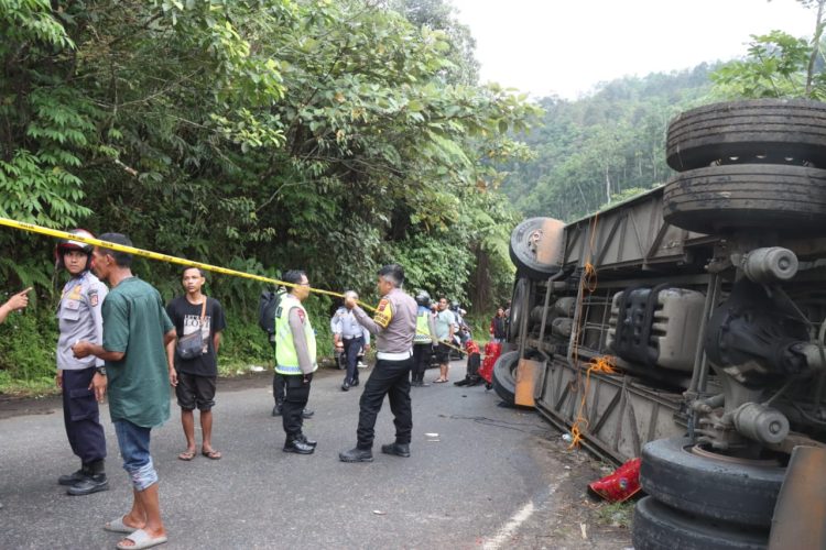 Kecelakaan bus ALS di Malalak Sumbar/Sumbarkita.id