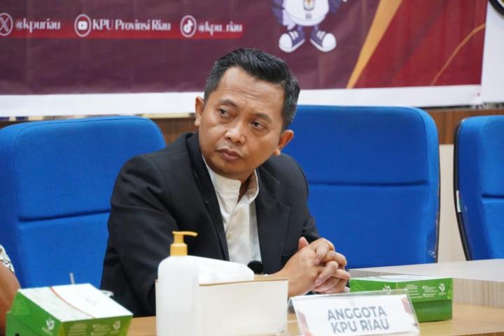 Anggota KPU Riau Nugroho Noto Susanto