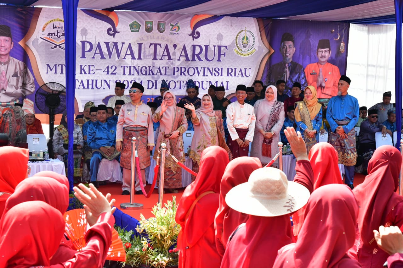 Pawai Ta'aruf MTQ Riau