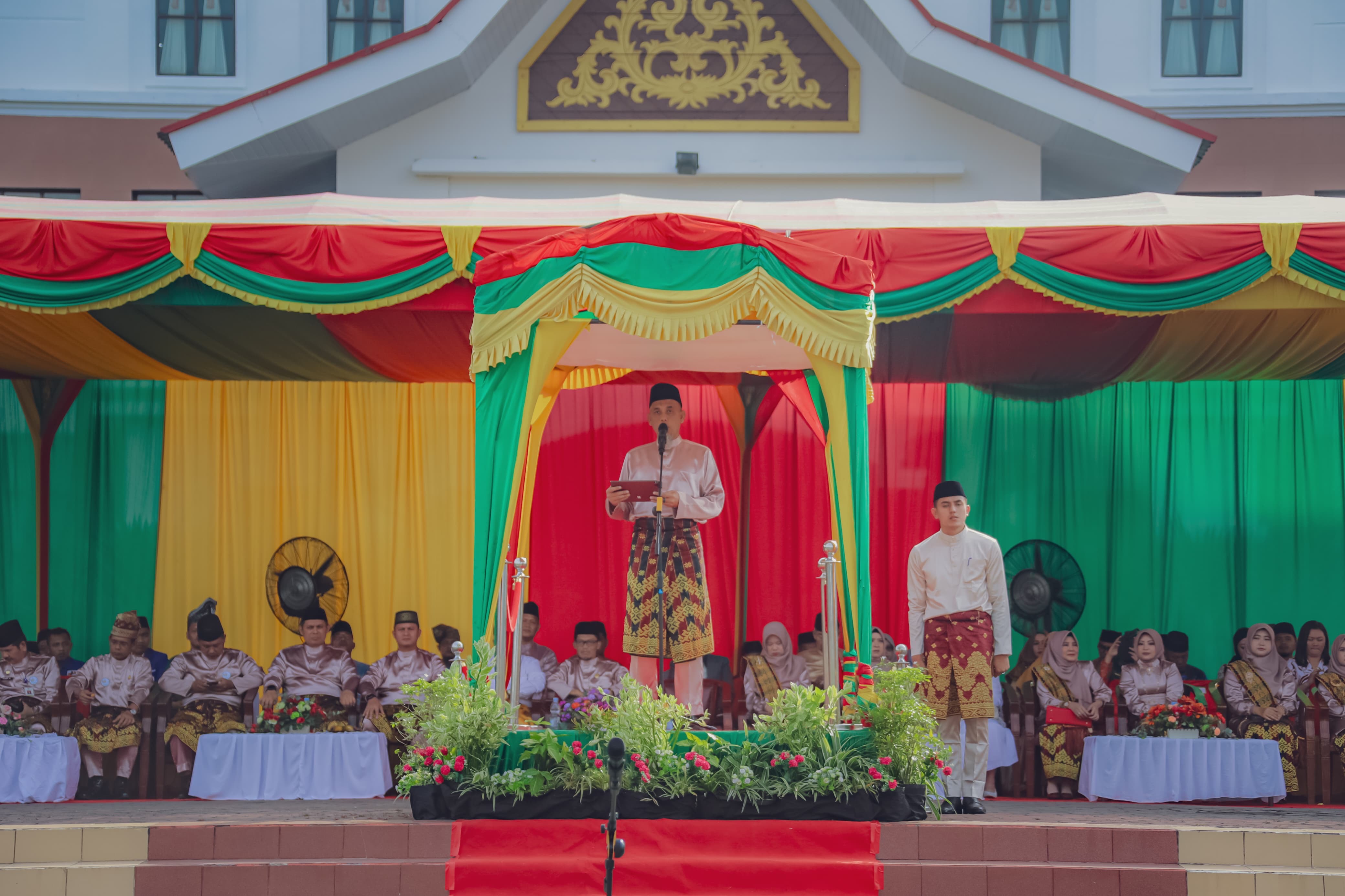 Upacara peringatan Hari Jadi Kota Dumai ke-25