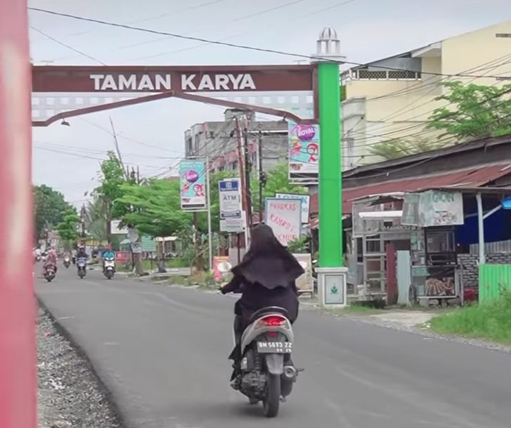 Sebagai besar Jalan Taman Karya sudah mulai mulus usai dioverlay Dinas PUPR Pekanbaru. Foto: Istimewa.