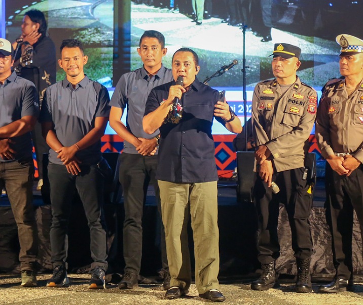 Kapolresta Pekanbaru Kombes Jeki Rahmat Mustika saat meresmikan tim RAGA di halaman Rumah Singgah Tuan Kadi, Senin (2/6/2025). Foto: Istimewa.