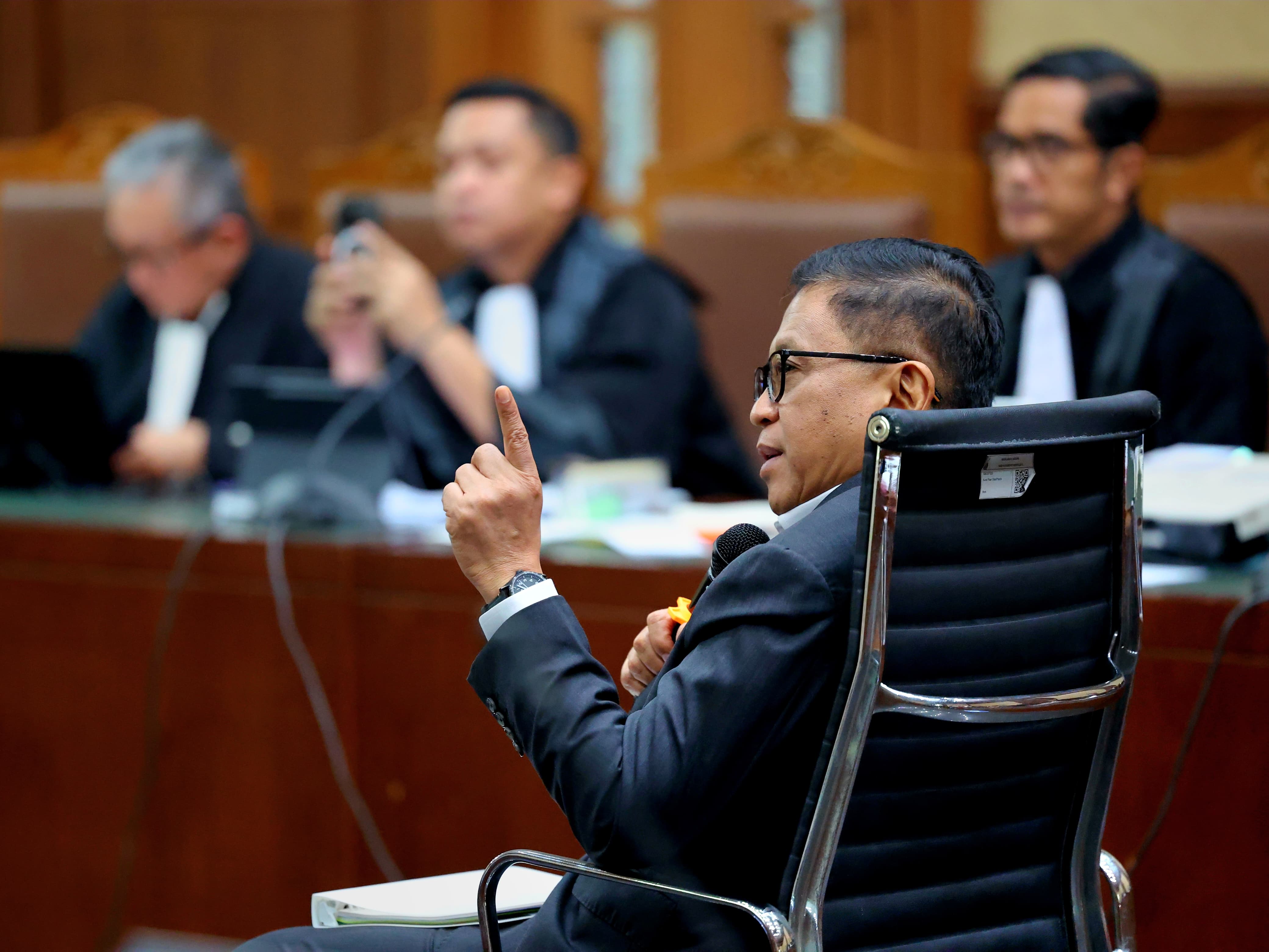 Sekretaris Jenderal (Sekjen) PDIP Hasto Kristiyanto dalam persidangan