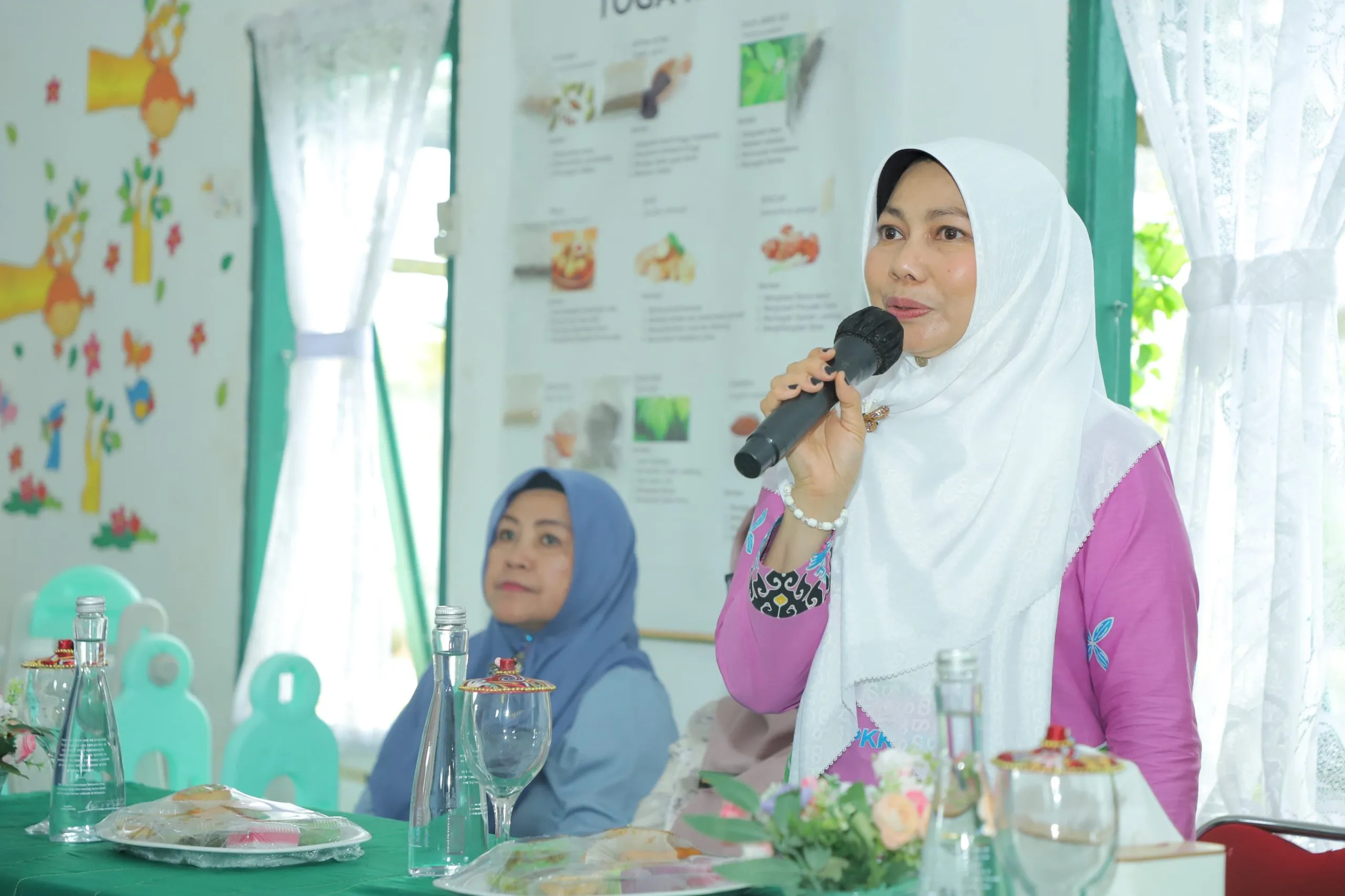 Ketua Pembina Posyandu Inhil, Katerina Susanti Herman