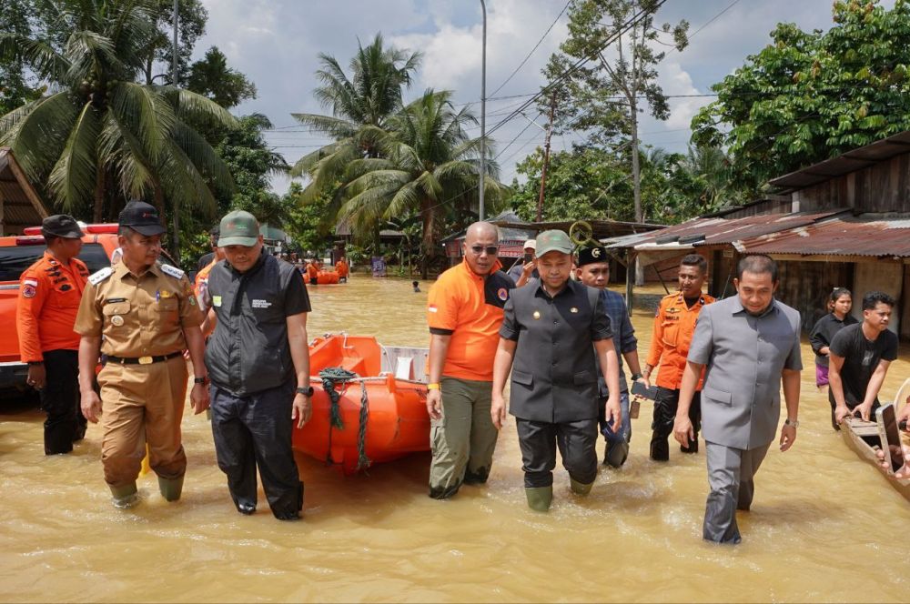 Saat banjir di wilayah Kampar beberapa waktu lalu