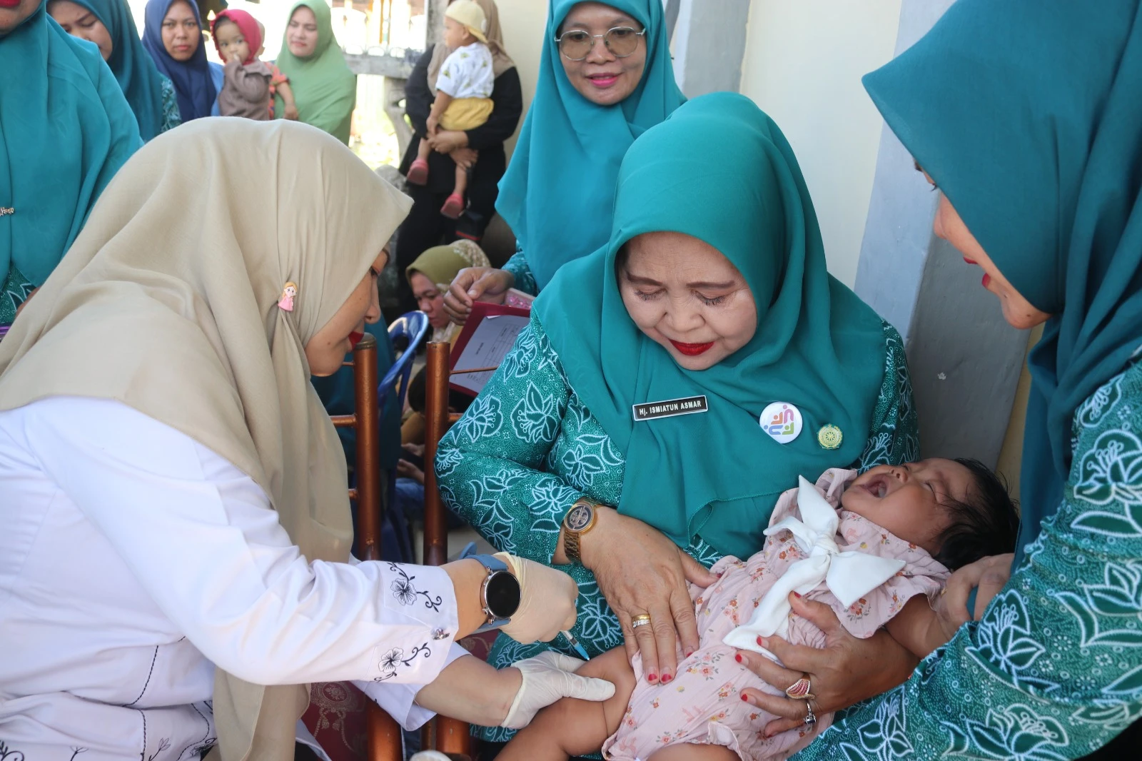 Imunisasi anak di Kabupaten Meranti