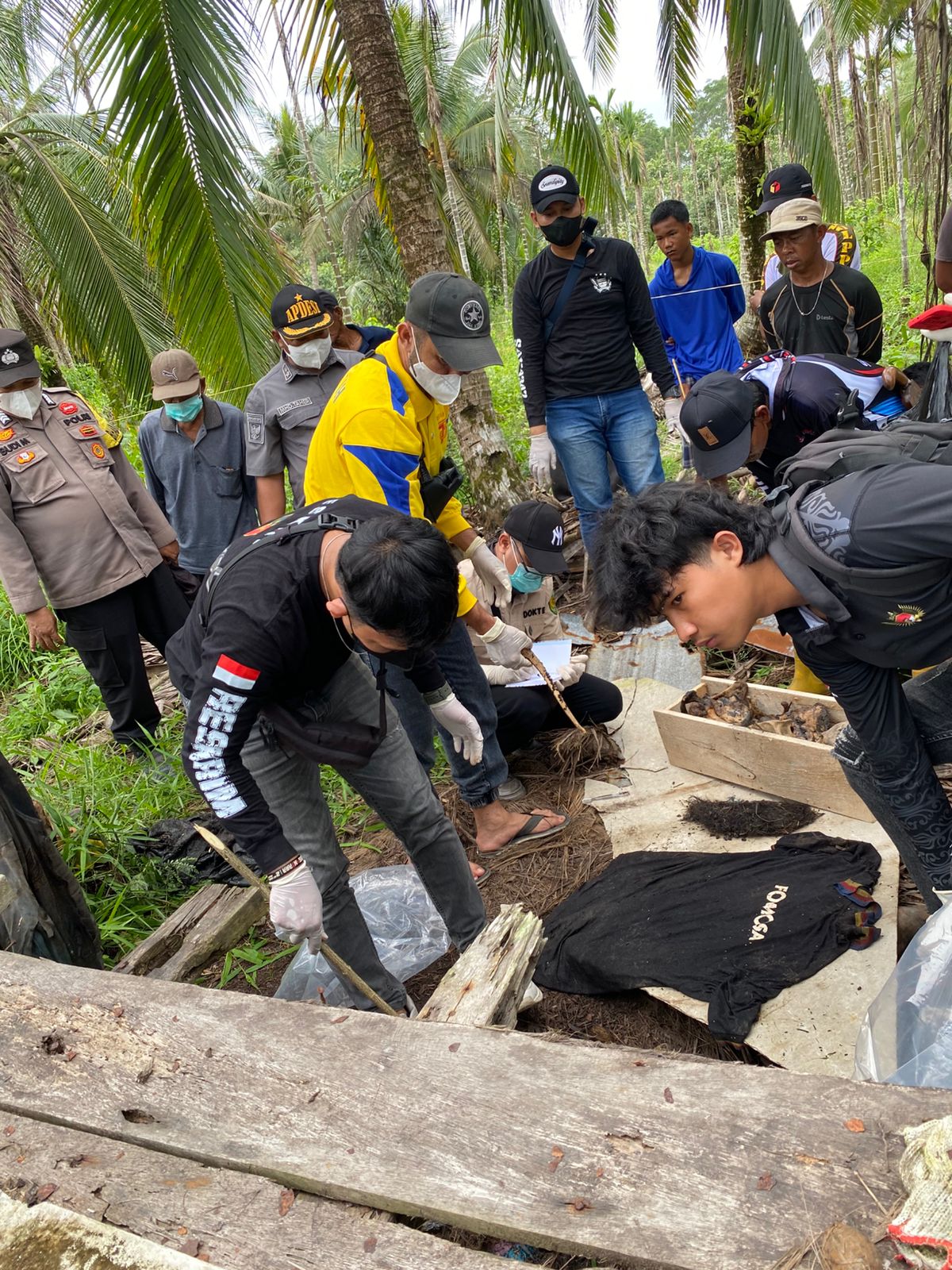 Evakuasi kerangka manusia di Reteh Inhil