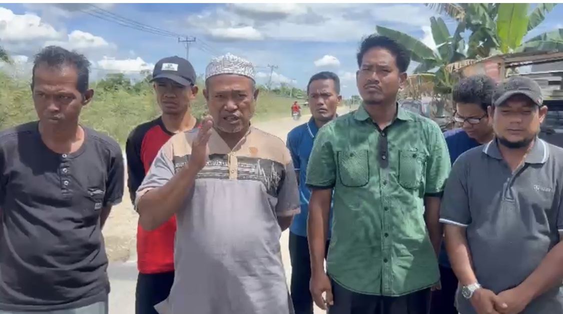 Tokoh Masyarakat Desa Sontang siap Pasang Badan Bela Kades Sontang yang di Fitnah oleh Salah Satu LSM