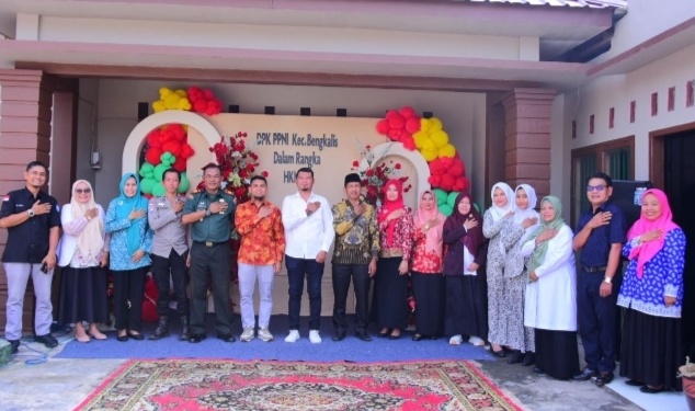 Masyarakat Desa Damai Bengkalis Kedatangan pihak Kesehatan Pada HUT PPNI