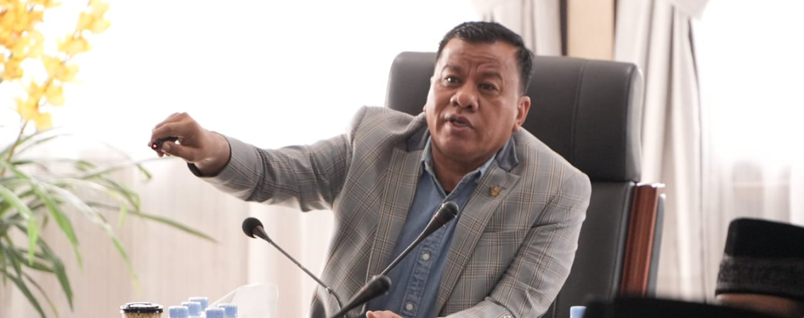 Bupati Kuantan Singingi (Kuansing) Dr Suhardiman Amby