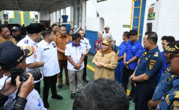 Bupati Kasmarni Pantau Langsung Inovasi Dishub dan Kunjungi Armada Roro Baru