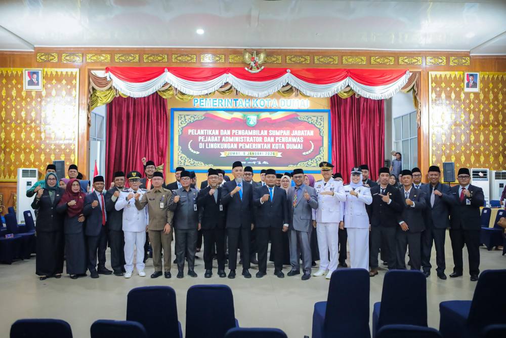Pelantikan pejabat di Pemko Dumai