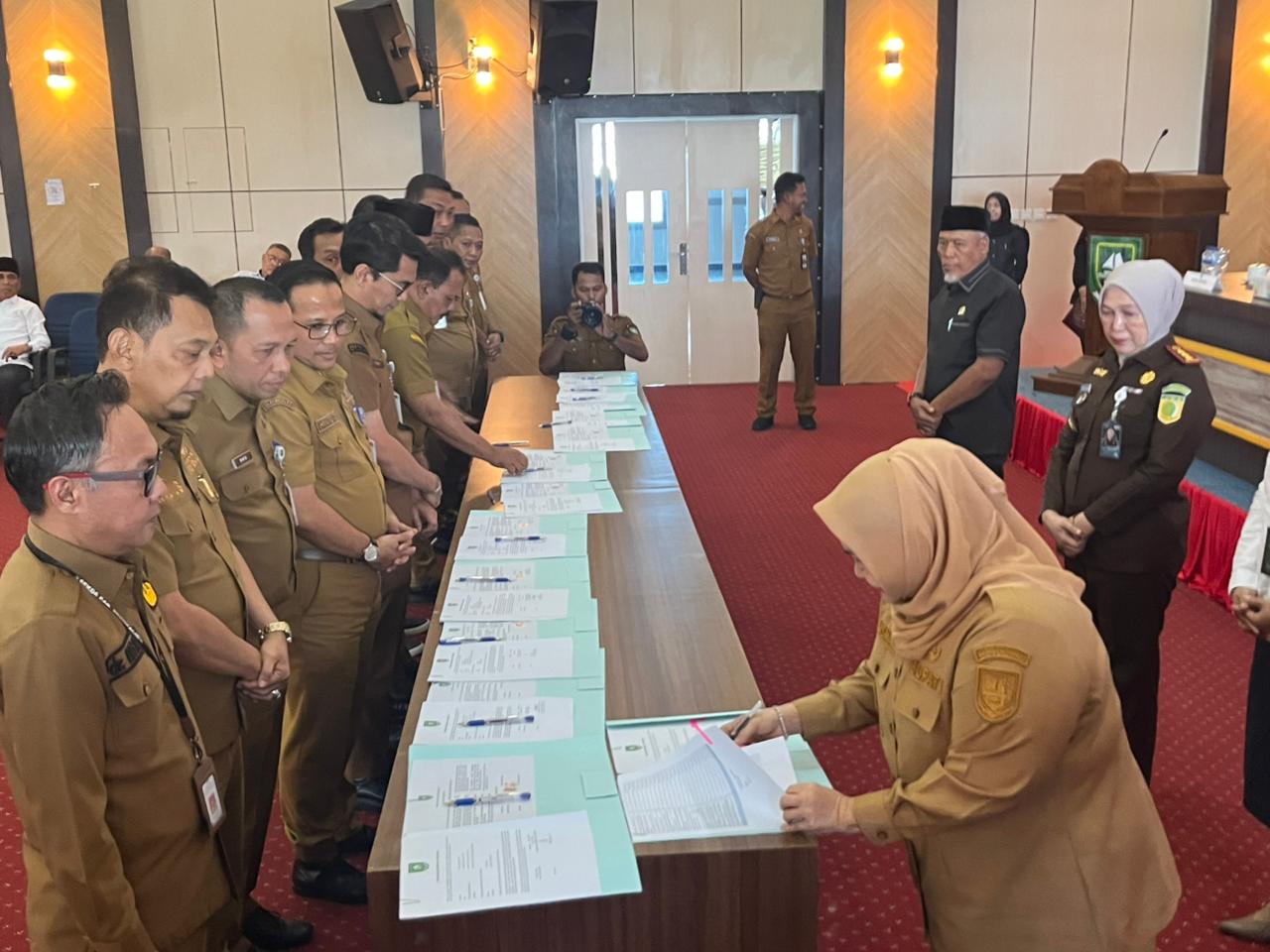 DPA-SKPD 2026 Diserahkan Bupati Kasmarni dan Ingatkan Ini