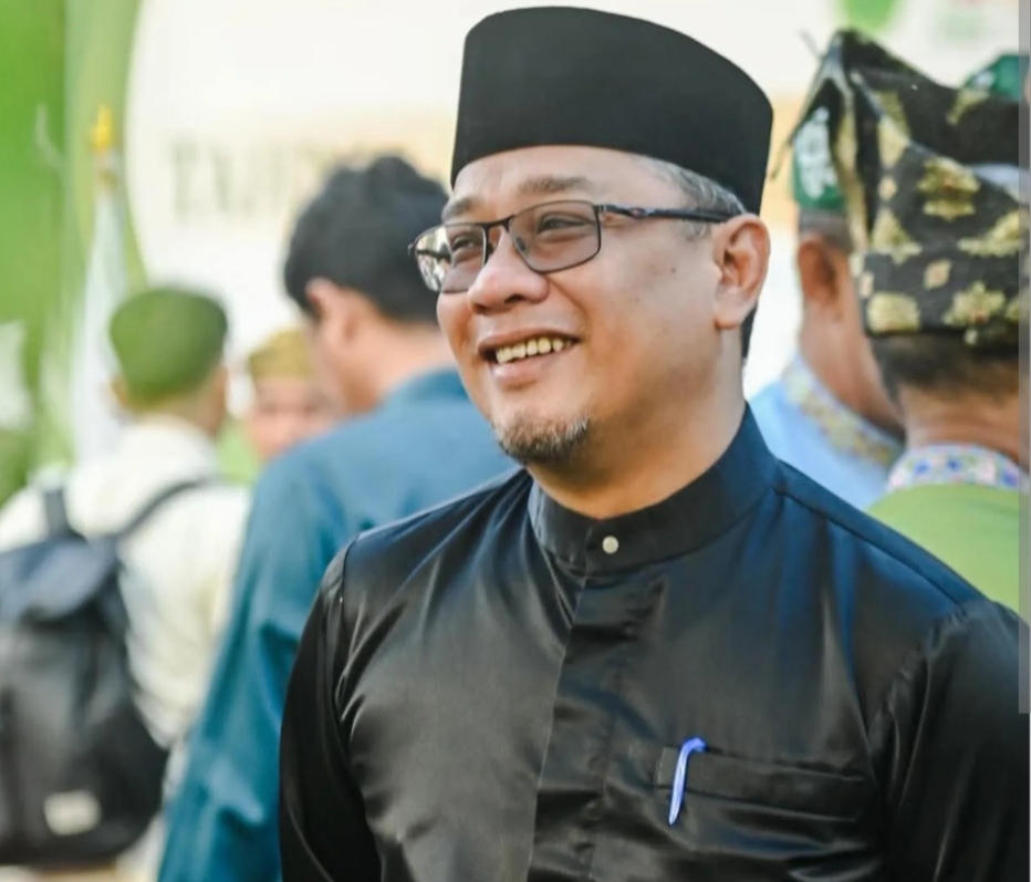 Sekdako Dumai, Fahmi Rizal