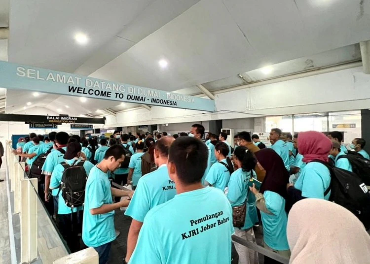 PMI Bermasalah dari Malaysia Tiba di Dumai