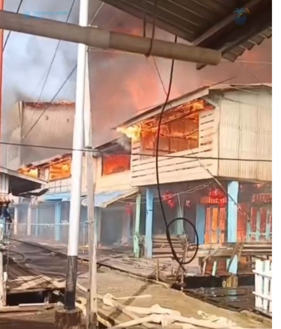 Kebakaran di Concong Indragiri Hilir