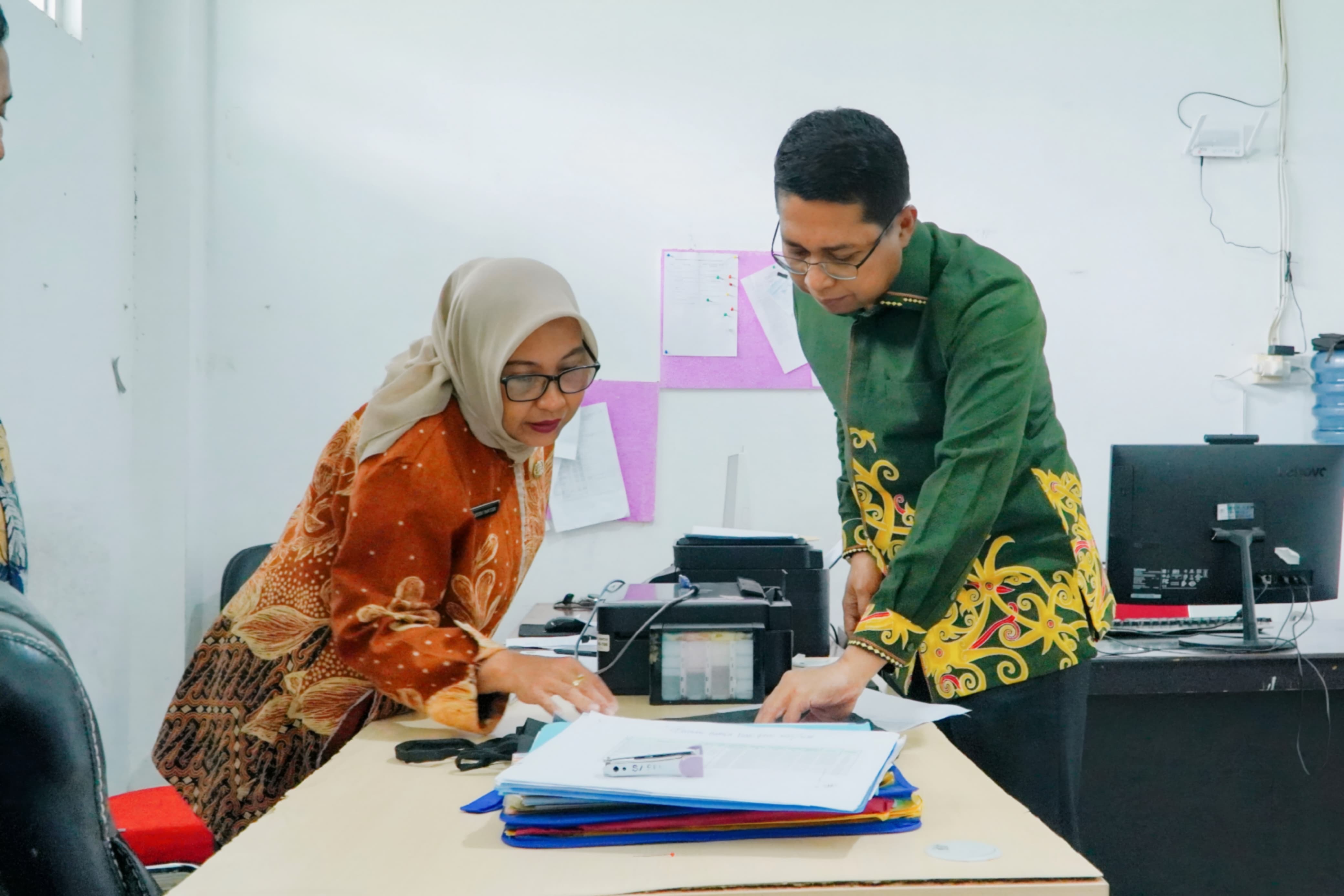 Wakil Bupati Rokan Hilir (Rohil), Jhony Charles