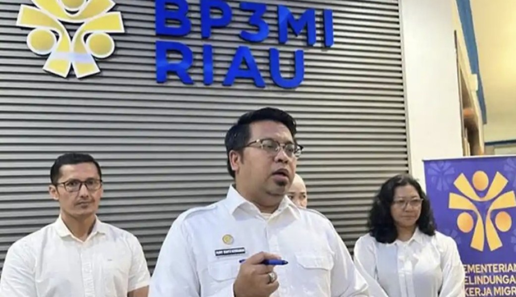 Kepala Balai Pelayanan Pelindungan Pekerja Migran Indonesia (BP3MI) Riau, Fanny Wahyu Kurniawan