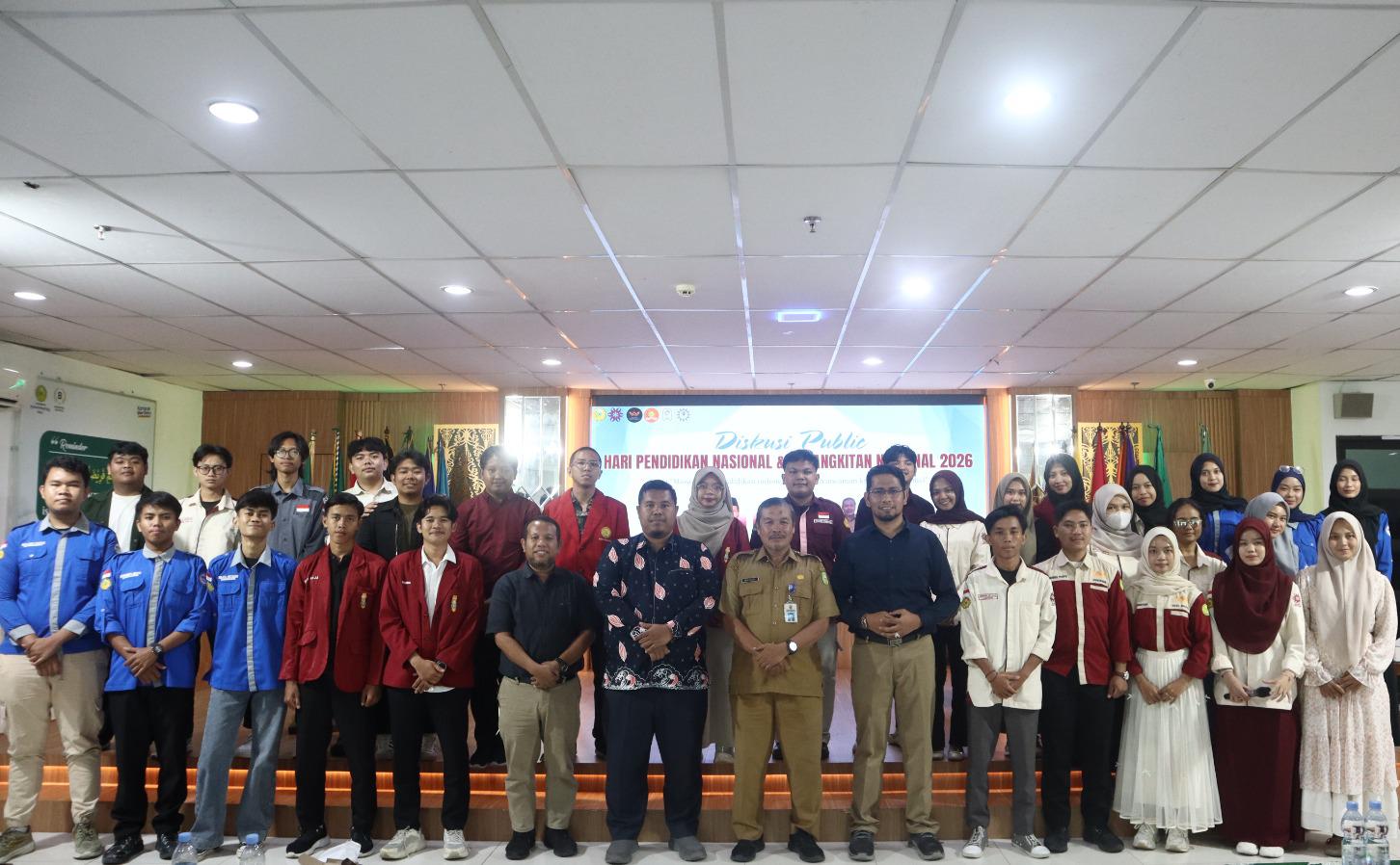 Peserta diskusi di UMRI