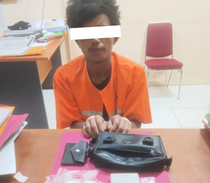 Seorang Pria Diduga Pengedar Sabu Diringkus Polisi