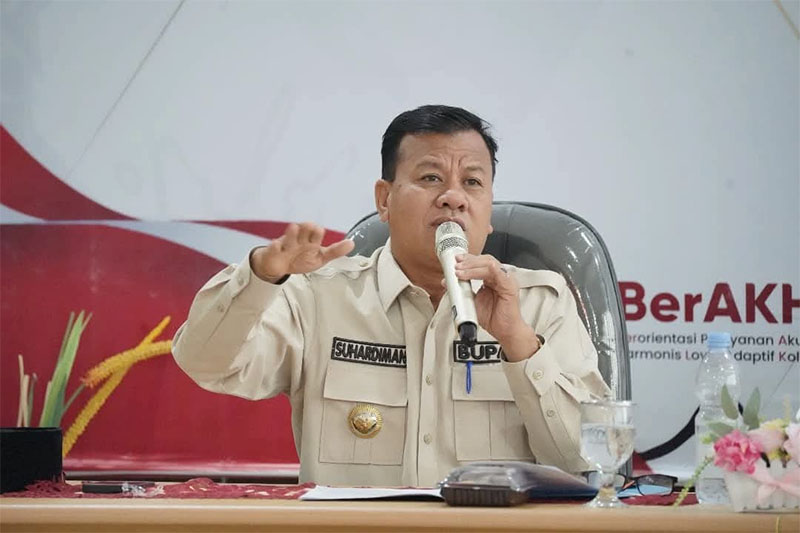 Bupati Kuansing, Suhardiman Amby