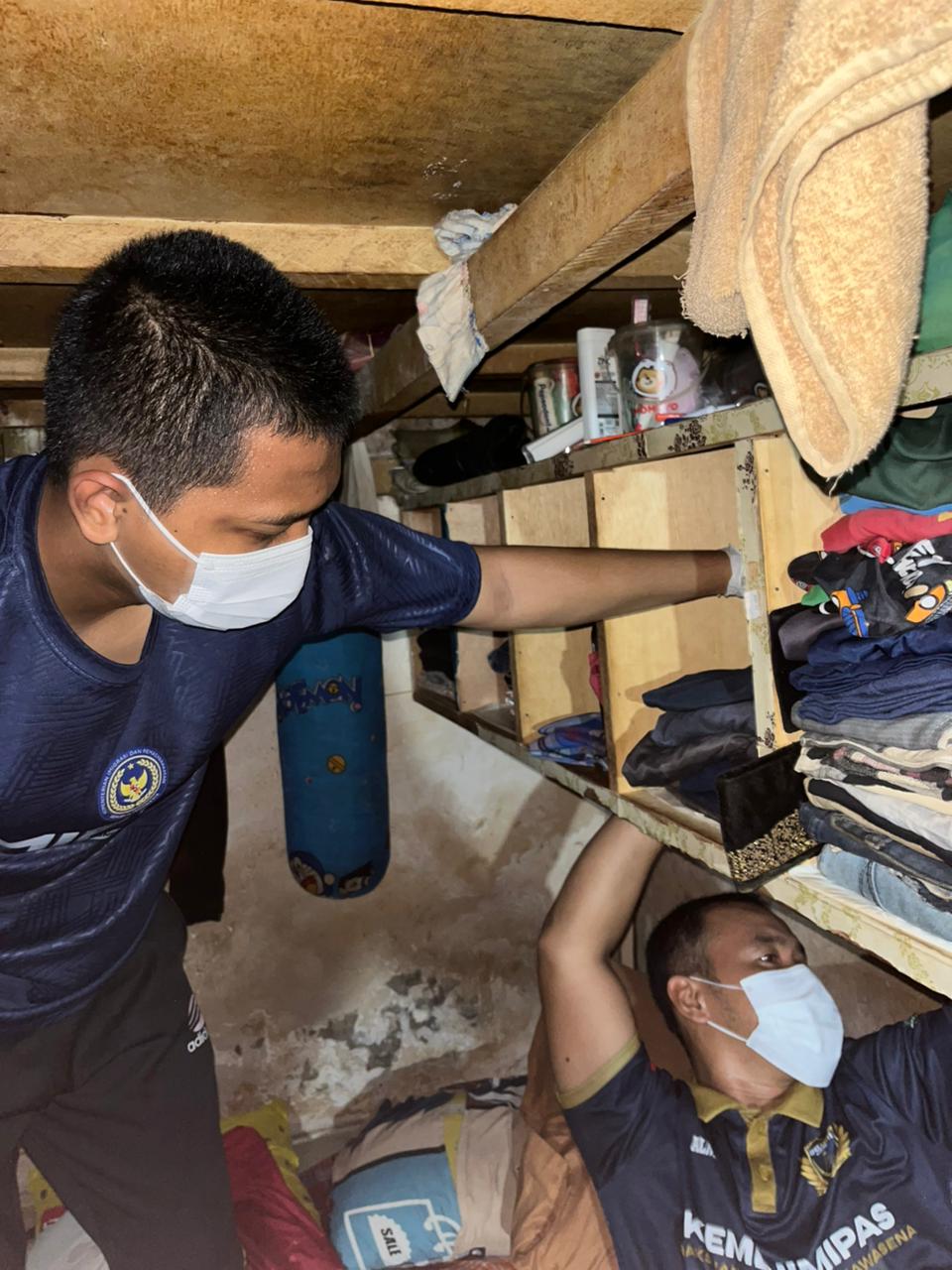 Penggeledahan Rutin Kamar Hunian Napi, Petugas Temukan Ini