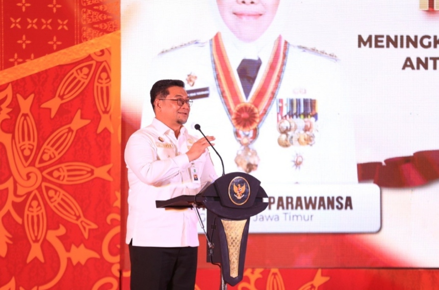 Sekdaprov Riau, Syahrial Abdi