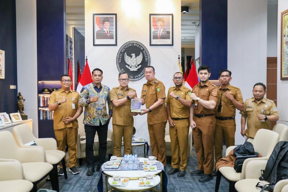 Usai pertemuan Wabup Meranti Muzamil dengan Wamendagri Bima Arya